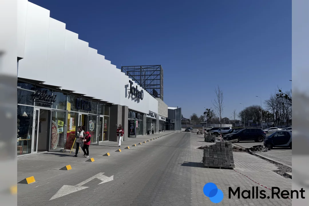 Peretyn Obriy Retail Park (Малехів)