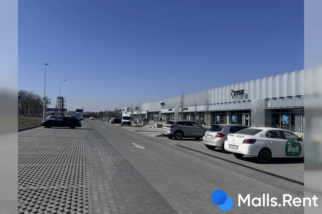 Peretyn Obriy Retail Park (Малехів)